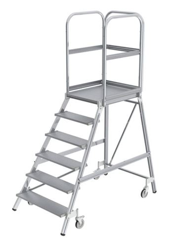 1,44M 5-STEP PLATFORM LADDER W. SPRING LOADED STOP SYSTEM